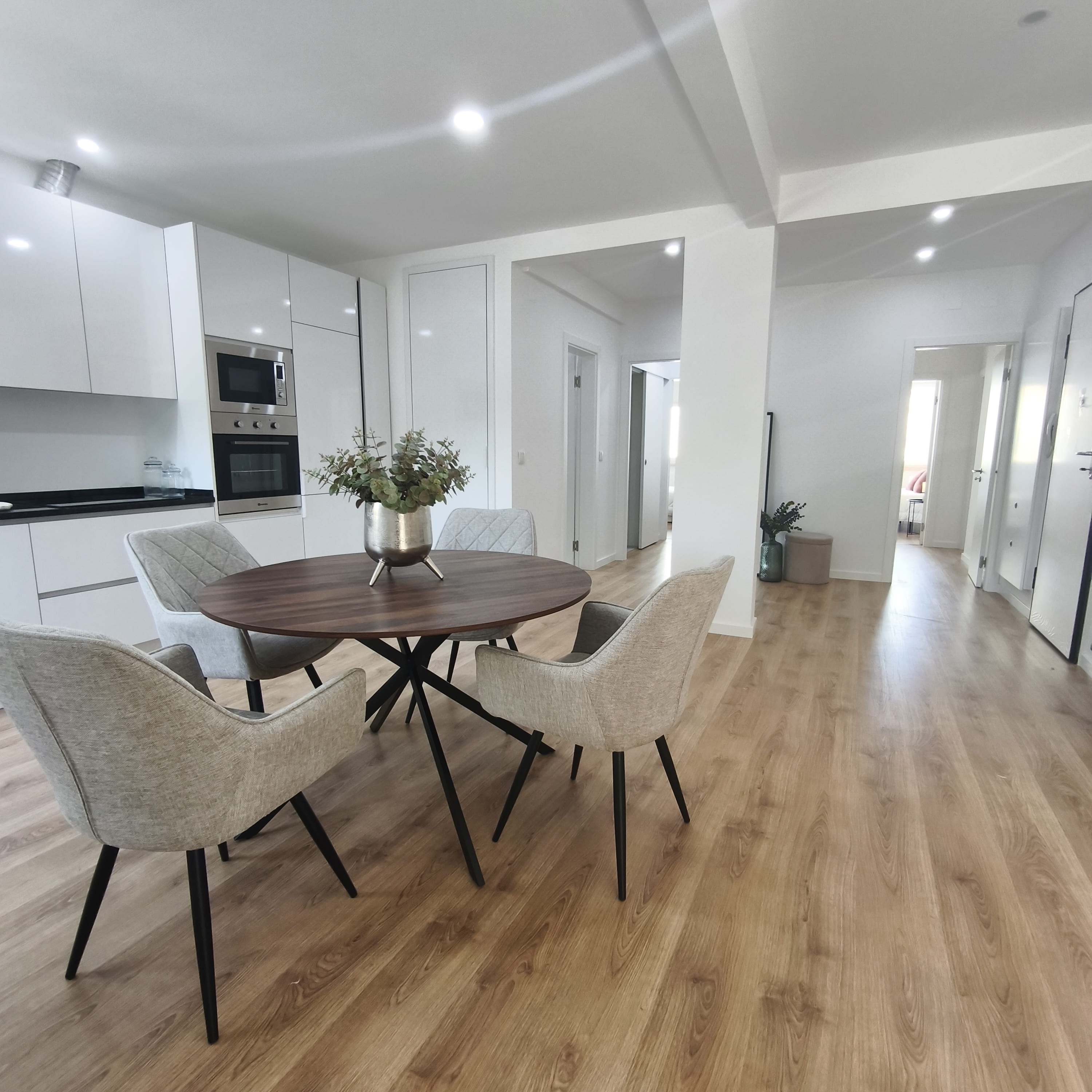 T3 remodelado com suite de 16 m² · 6