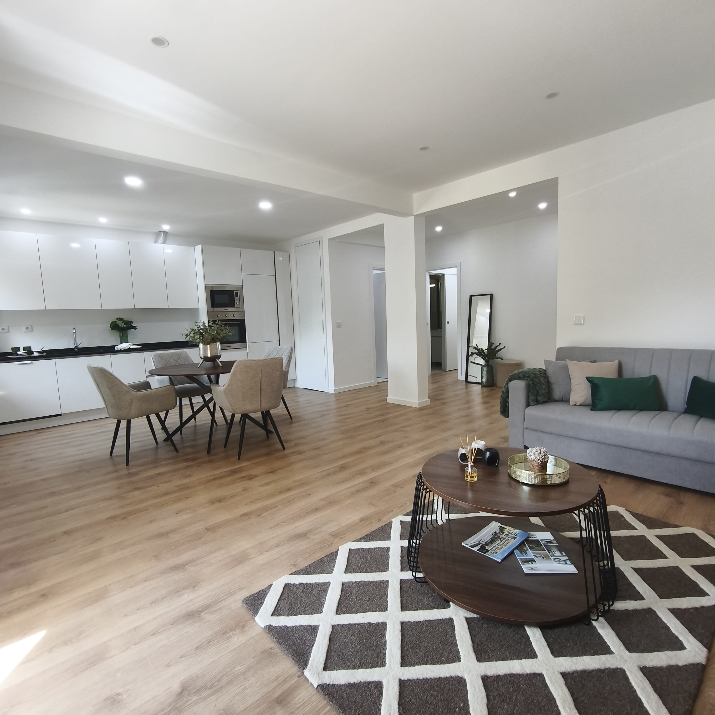 T3 remodelado com suite de 16 m² · 9