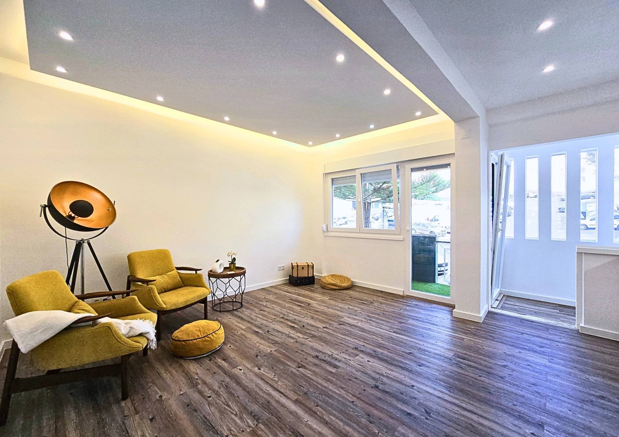 T2 totalmente remodelado com 3 roupeiros e varandas | Agualva, Agualva · Sintra