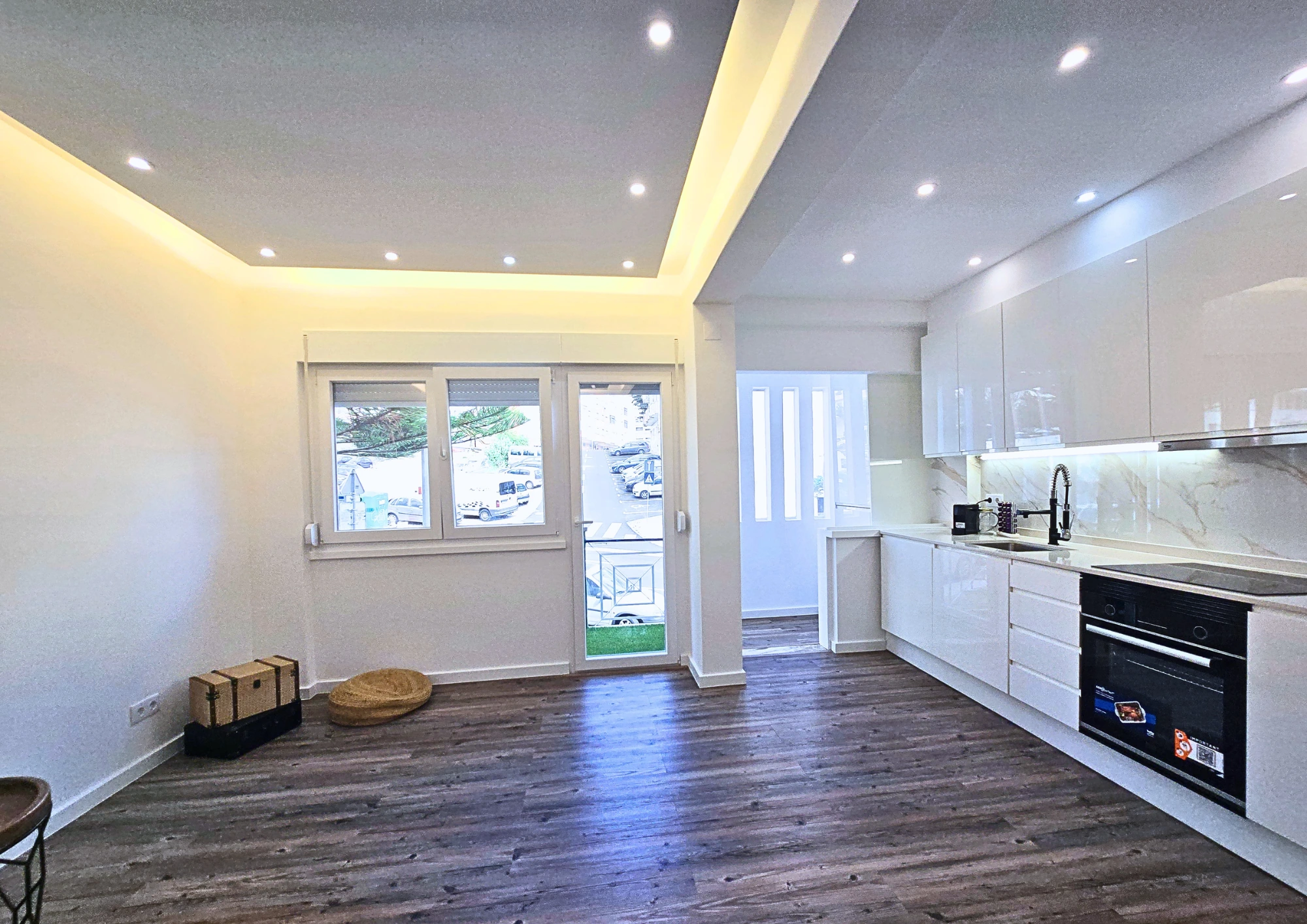 T2 totalmente remodelado com 3 roupeiros e varandas | Agualva · 5