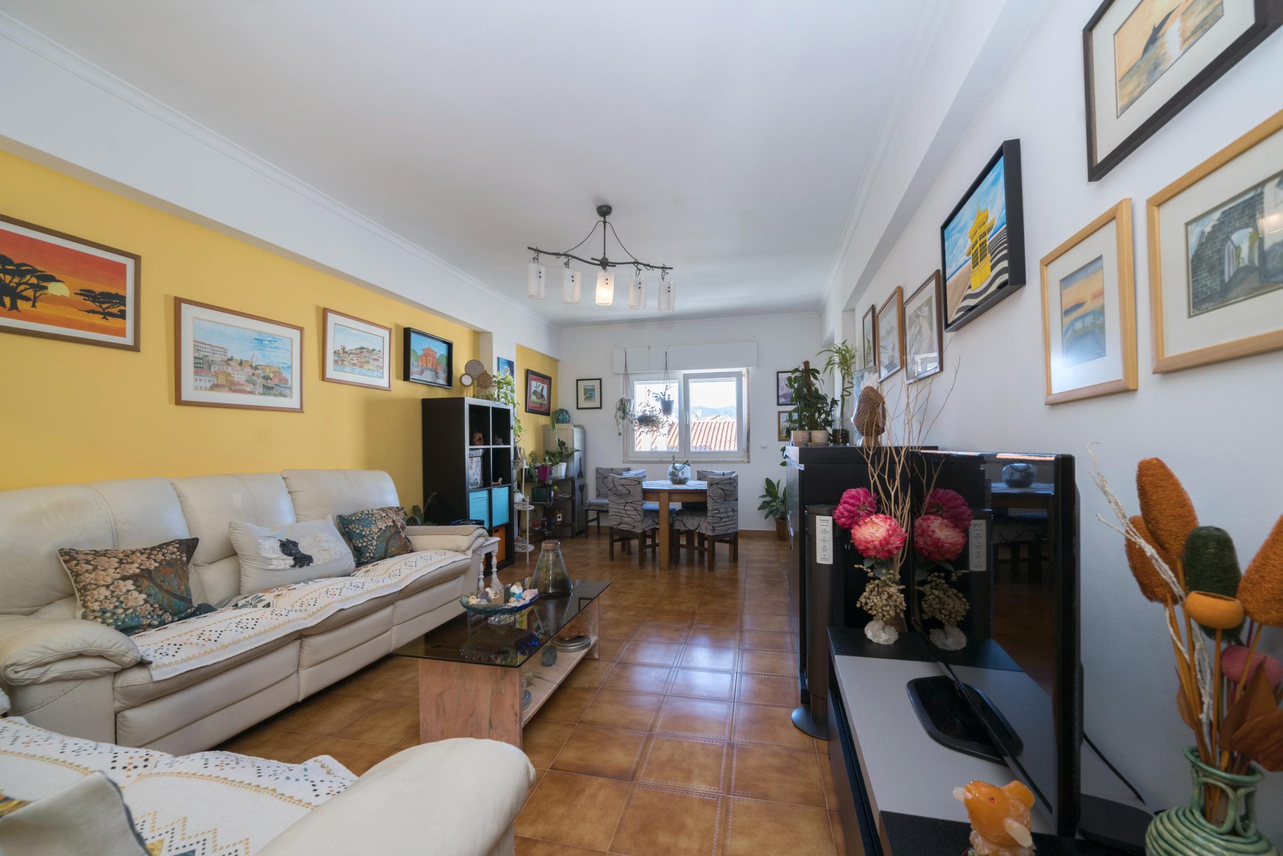 T3 com garagem e arrecadação em Algueirão · 3