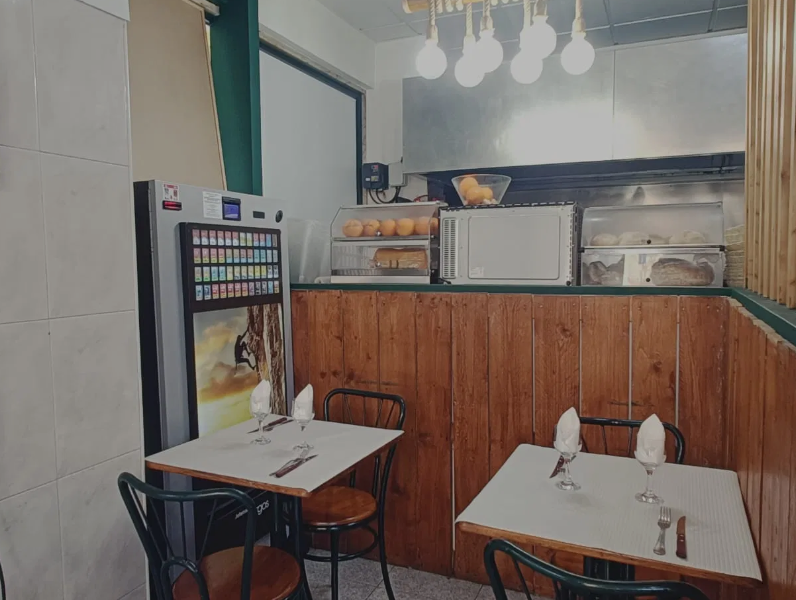 Espaço comercial com rentabilidade à venda na Avenida François Mitterrand · 3